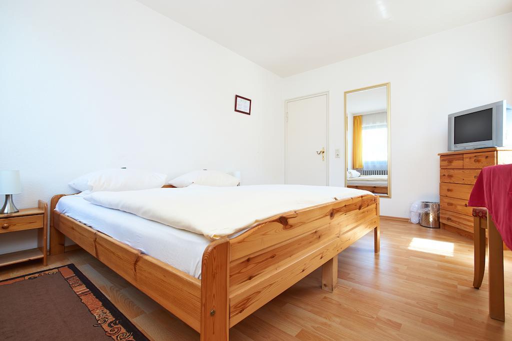 Gasthof Riedsee Hotel Stuttgart Room photo